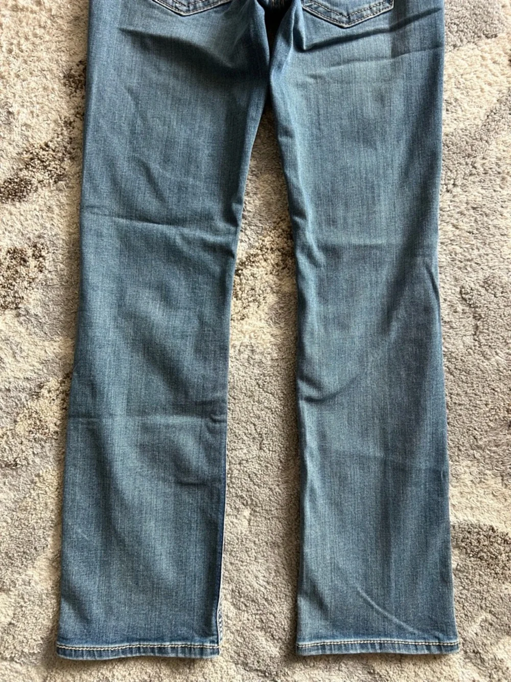 Buckle bke men’s 27x32 Aiden jeans